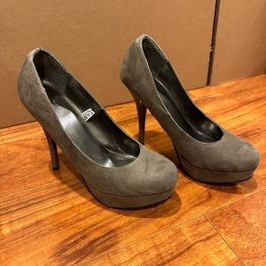Grey Chunky Heels Wedge (Size 6)